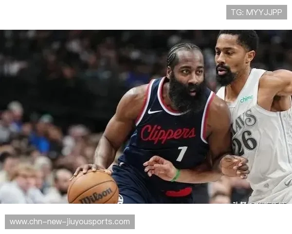 快船若引援哈登或翻身