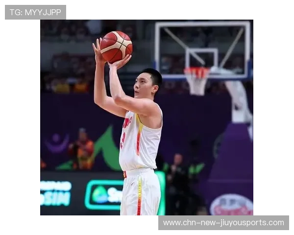 拼搏让中国篮球更具灵魂力量，篮球的拼搏精神