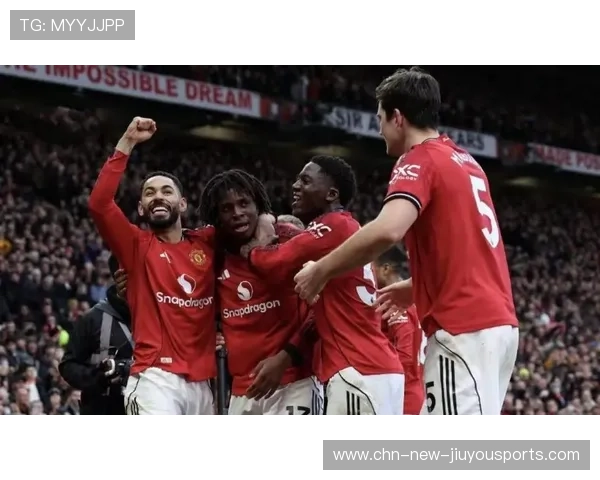 曼联一度拉开与热刺的差距,卡里克指挥红魔向前冲 曼联一度拉开与热刺的差距,卡里克指挥红魔向前冲